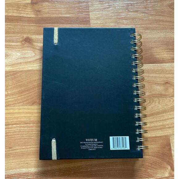 Black and Gold Busy as a Bee Journal New condition - Picture 2 of 2